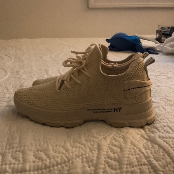 Shein White Tennis Shoes - Picture 4 of 4